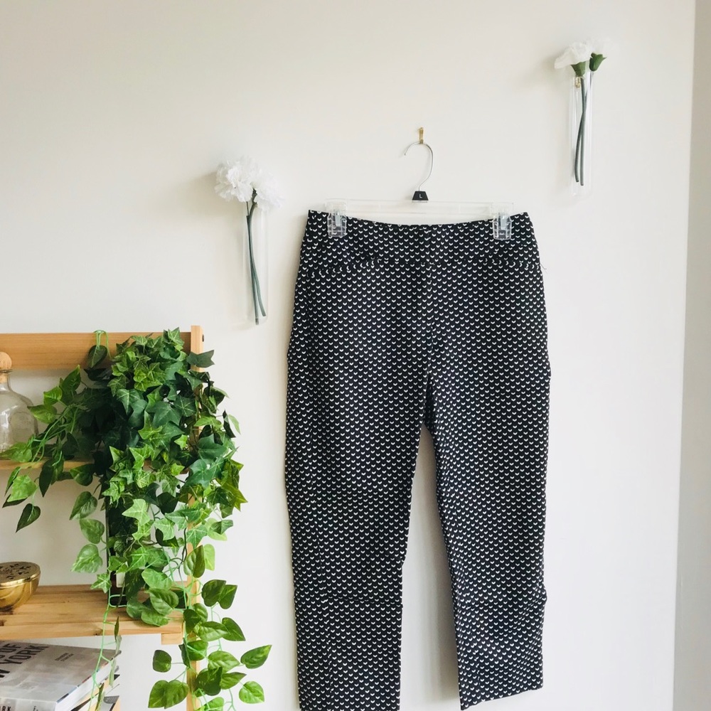 Apt. 9 | Black and White Patterned Capris